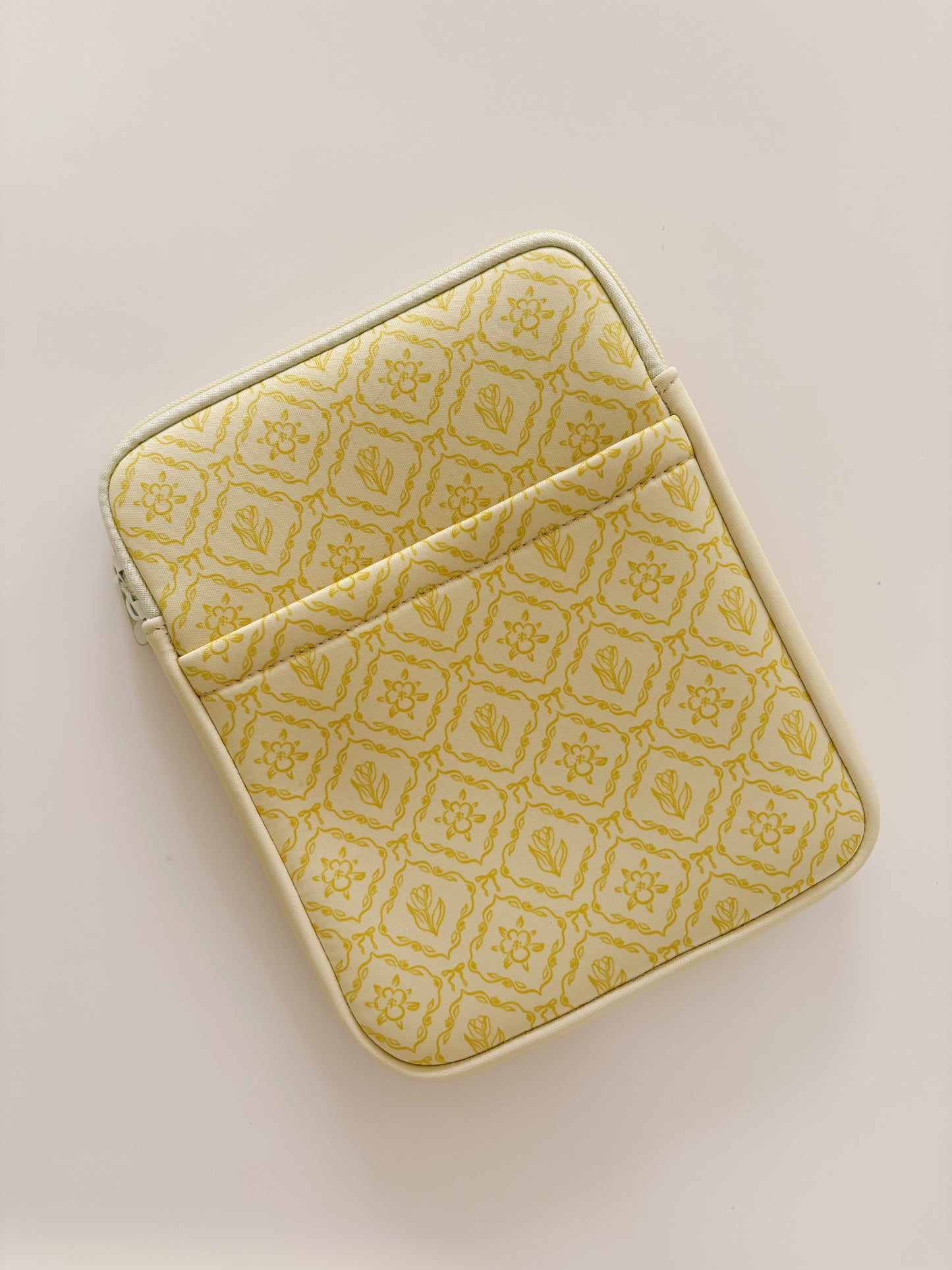 Citron Honey - Book Keeper