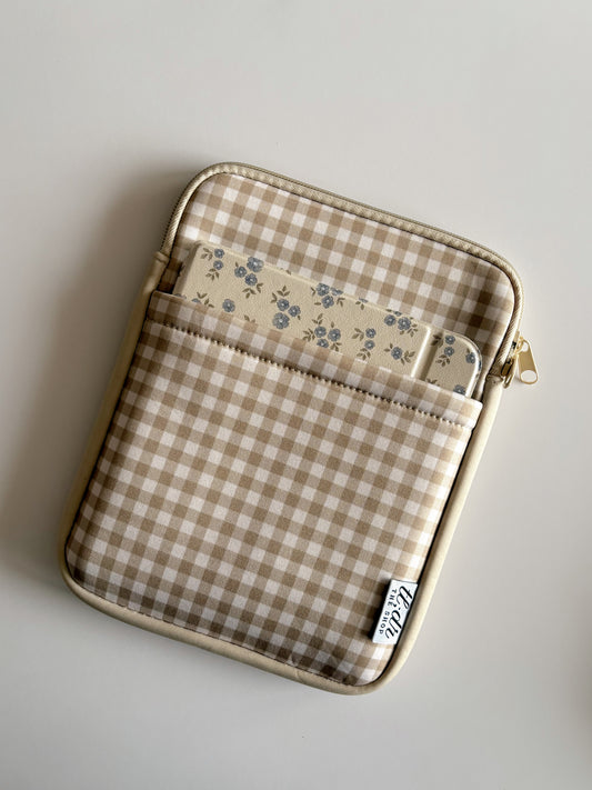Woodland - Book Keeper