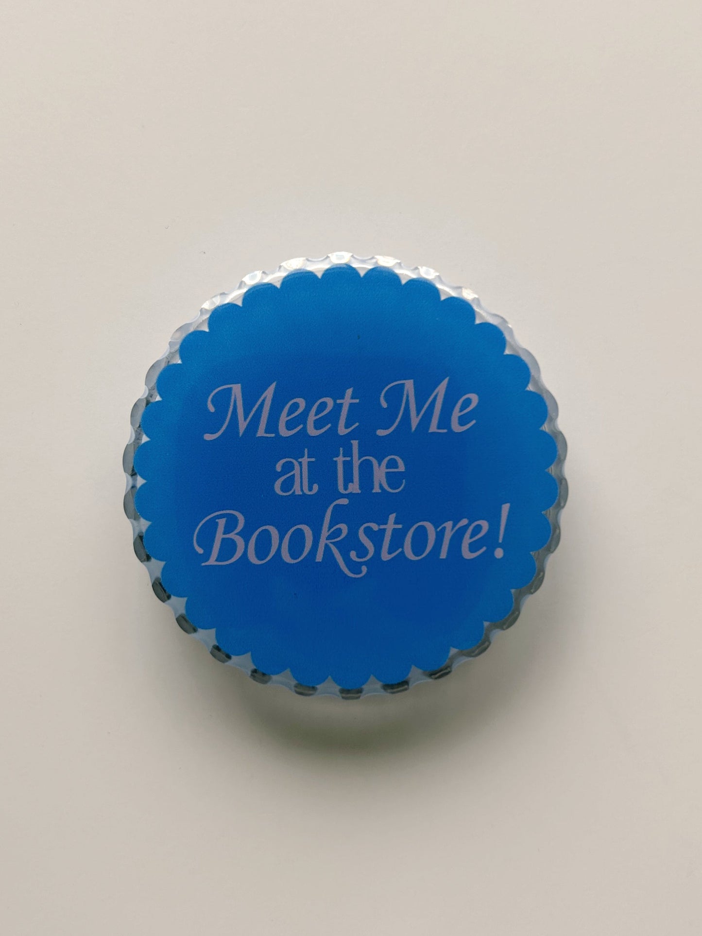 Meet Me @ the Bookstore Magnetic e-Reader Grip