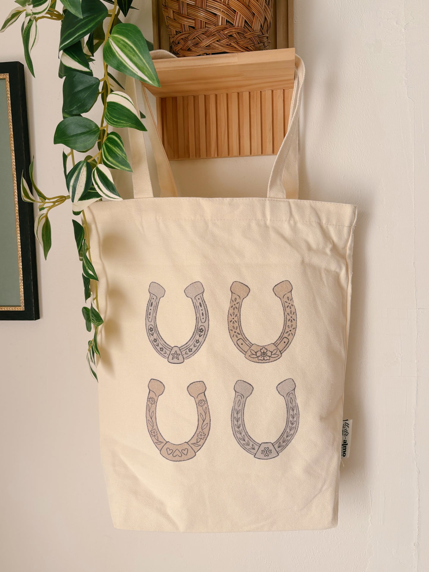Horseshoe Tote - TLDR x Almo Studios
